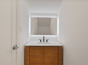 15 Jewett Pl C, Newton MA 02458