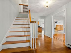 4 Barberry Ln, West Newbury MA 01985