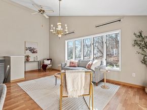 29 Dominion Rd, Worcester MA 01605