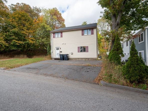 29 Dominion Rd, Worcester MA 01605