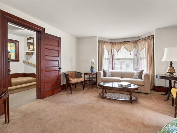 94 Madison St, Dedham MA 02026