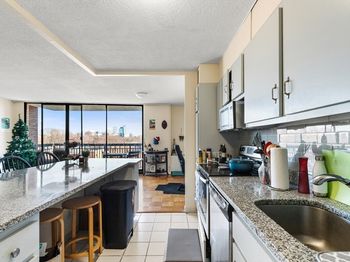 50 Longwood Ave