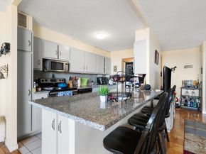 50 Longwood Ave 712, Brookline MA 02446