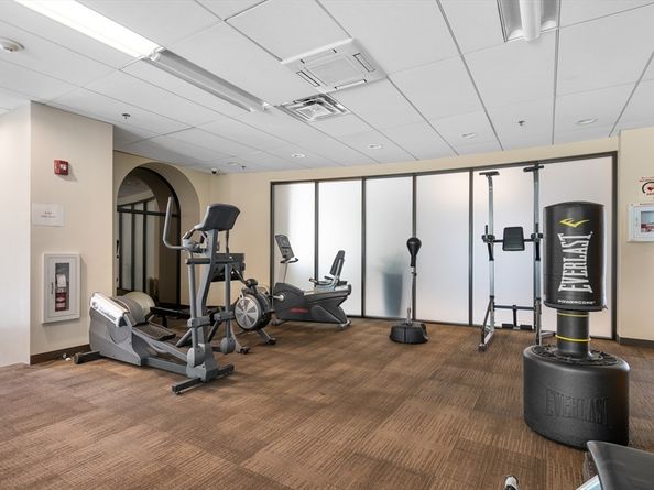 50 Longwood Ave 712, Brookline MA 02446