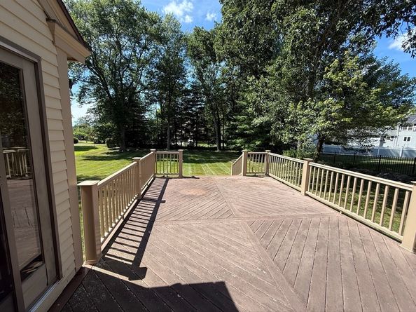 48 Tolland Rd, North Andover MA 01845