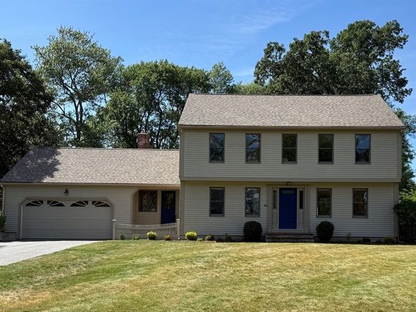 48 Tolland Rd, North Andover MA 01845