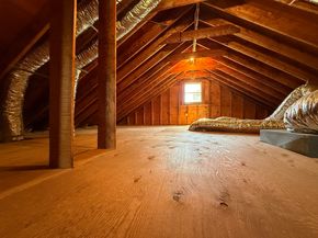 48 Tolland Rd, North Andover MA 01845