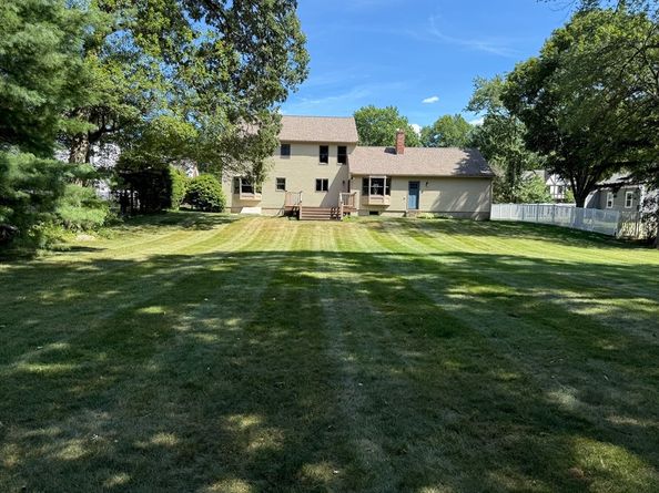 48 Tolland Rd, North Andover MA 01845
