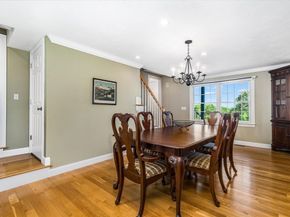 63 Uxbridge Rd, Sutton MA 01590