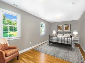 63 Uxbridge Rd, Sutton MA 01590