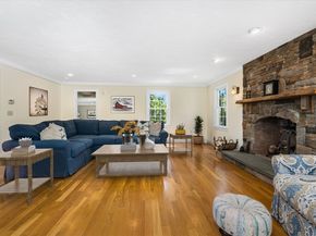 63 Uxbridge Rd, Sutton MA 01590