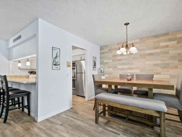 19 Eaglehead Terrace 4, Shrewsbury MA 01545