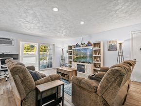 19 Eaglehead Terrace 4, Shrewsbury MA 01545