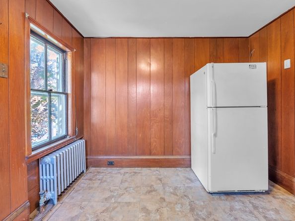 42 Myrtle St, Norwood MA 02062
