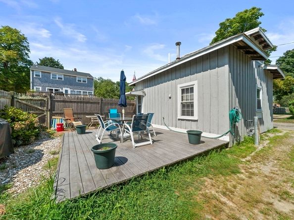 74 Elm St, Marshfield MA 02050