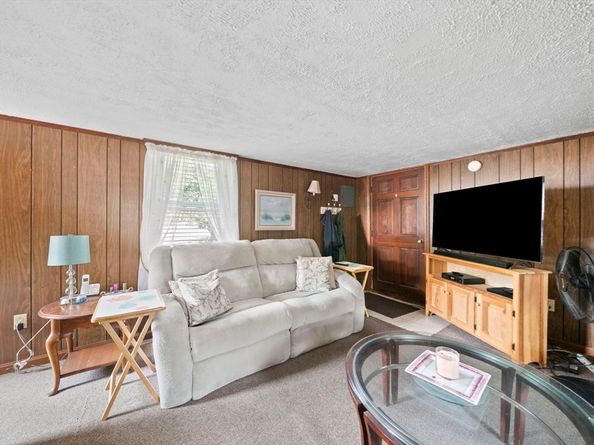 74 Elm St, Marshfield MA 02050