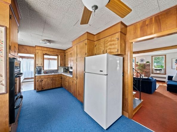 74 Elm St, Marshfield MA 02050
