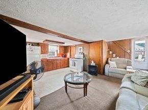 74 Elm St, Marshfield MA 02050