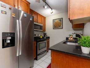 115 Highland Avenue PH21, Somerville MA 02143