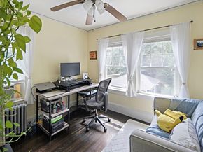 15 E Grove St, Middleboro MA 02346