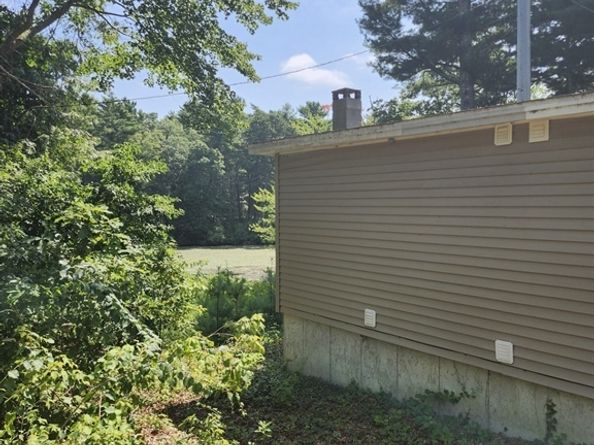 56 Bunnys Road, Carver MA 02330