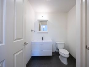 105 Watertown St 105, Watertown MA 02472