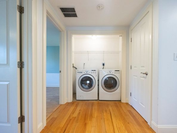 105 Watertown St 105, Watertown MA 02472