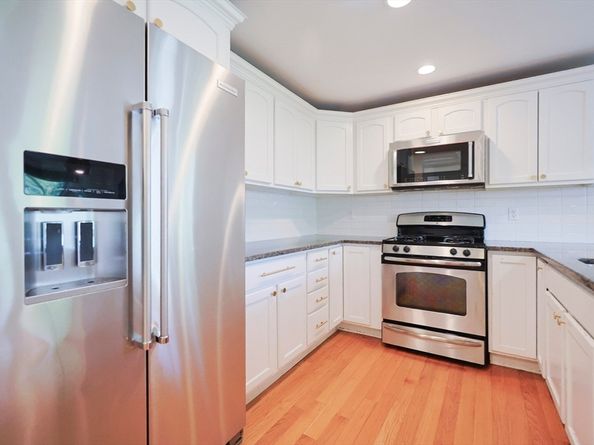 105 Watertown St 105, Watertown MA 02472