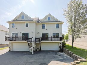 105 Watertown St 105, Watertown MA 02472