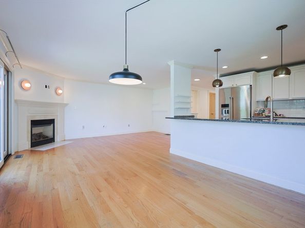 105 Watertown St 105, Watertown MA 02472