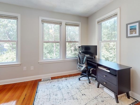 7 Penny Hill Rd, Melrose MA 02176