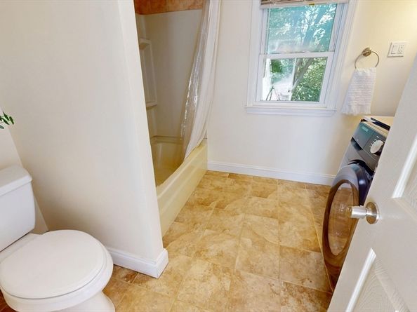 7 Penny Hill Rd, Melrose MA 02176