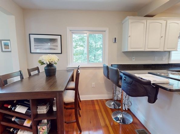 7 Penny Hill Rd, Melrose MA 02176