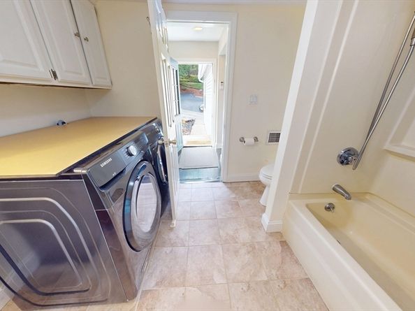 7 Penny Hill Rd, Melrose MA 02176