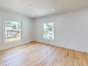 151 Townsend 2L, Boston MA 02121