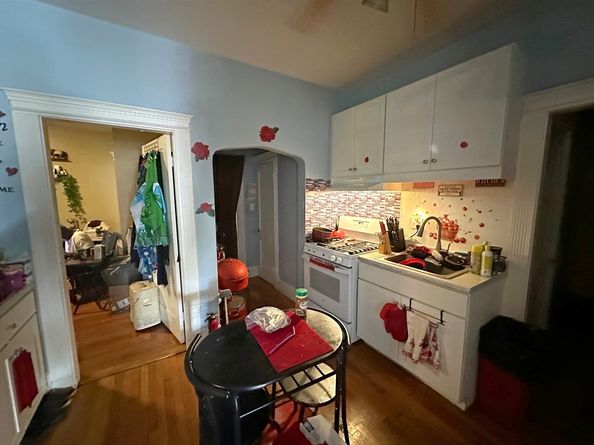 27 Bradshaw St, Boston MA 02121