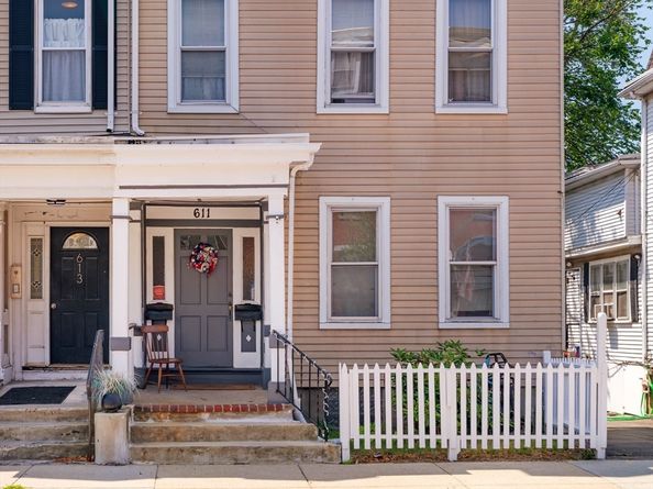 611 E 7th St, Boston MA 02127