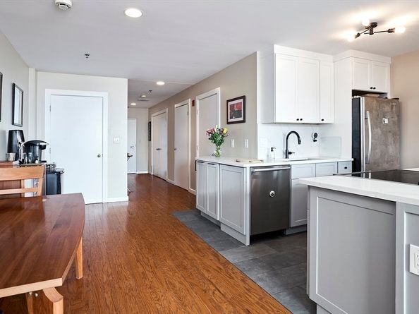 234 Causeway St 918, Boston MA 02114