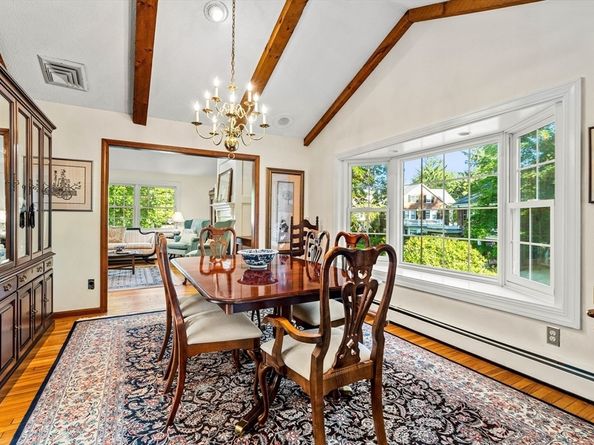 5 Elmwood Rd, Marblehead MA 01945