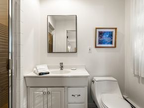 5 Elmwood Rd, Marblehead MA 01945