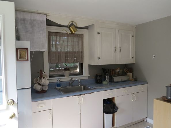 102 Ewing Dr, Stoughton MA 02072