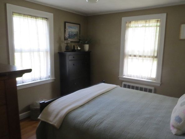 102 Ewing Dr, Stoughton MA 02072