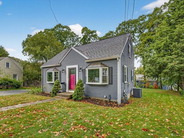 14 Ferndale Road, Natick MA 01760