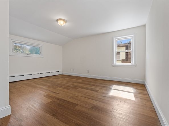 463 Lincoln St, Waltham MA 02451