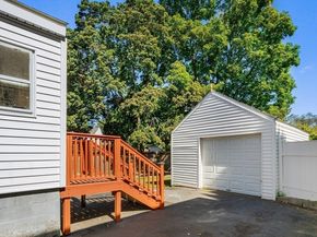 463 Lincoln St, Waltham MA 02451