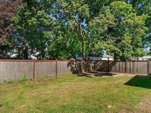 463 Lincoln St, Waltham MA 02451