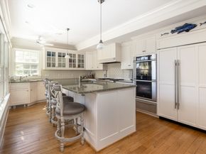 35 North St, Mattapoisett MA 02739