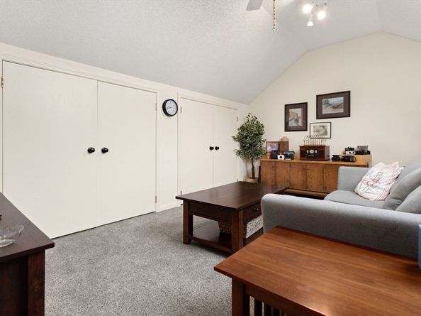 108 Abington Rd 108, Danvers MA 01923