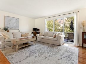 108 Abington Rd 108, Danvers MA 01923