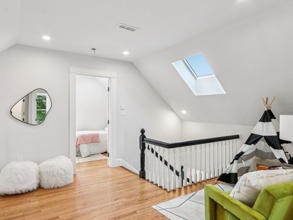 183 Temple St, Boston MA 02132
